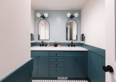 Color and functional bath