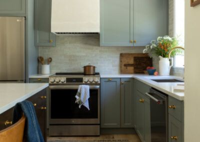 Warm & Collected Edmonds Kitchen