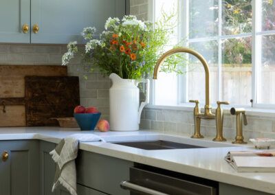 Warm & Collected Edmonds Kitchen